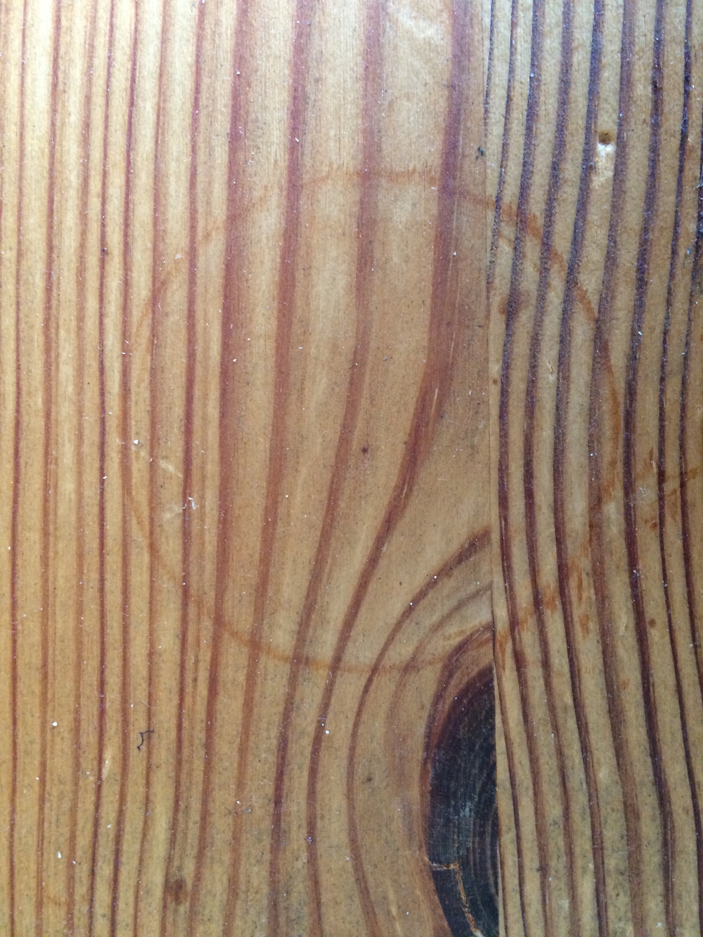 ユニバーサルストーン使用前・木製テーブル